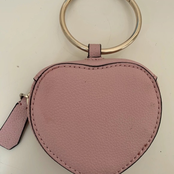 Guess purse - Picture 5 of 5